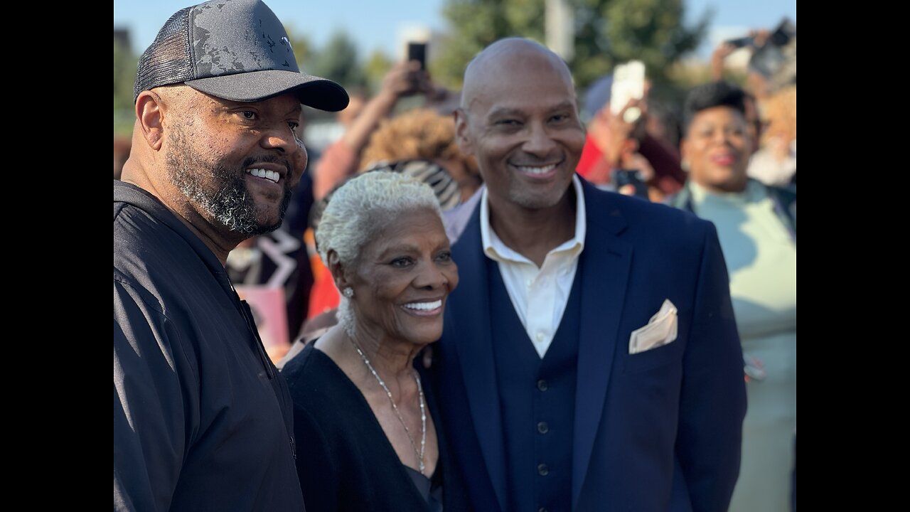 Dionne Warwick Street Renaming