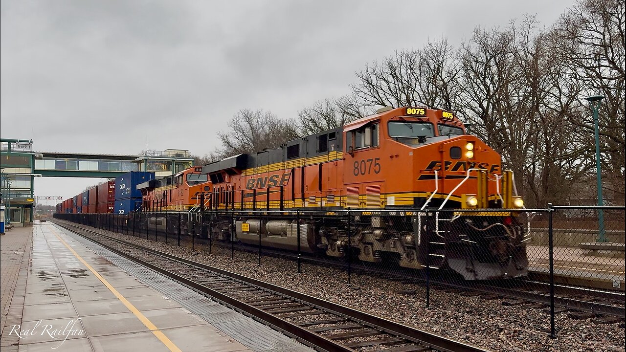 BNSF 8075 Leading Stack Train in the Rain - Staples Subdivision
