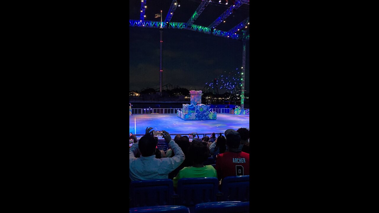 SEAWORLD'S NEWEST DRONE AND FIREWORKS SHOW