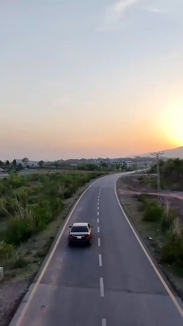 The path of forgotten dreams. 🍂