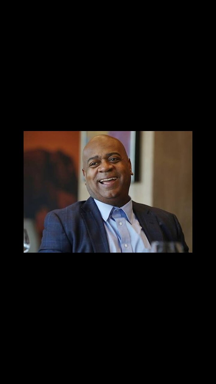 Newark, NJ Mayor Ras Baraka Arrested And Taken Into Federal Custody For Storming An ICE Facility