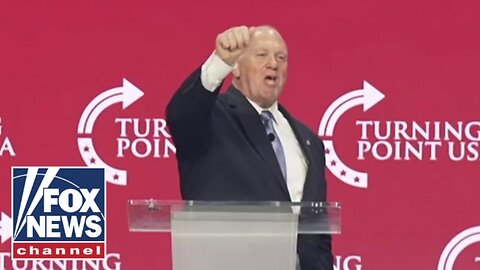 Tom Homan fires back at 'loser' heckler: 'BRING IT!'