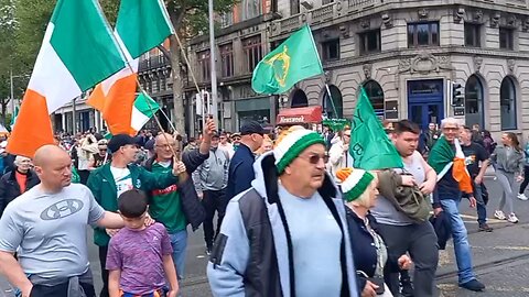 Join me as I take a walk through the crowd at the anti-immigration march in Dublin