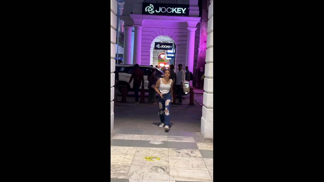 मै विडिओ बना रही हु