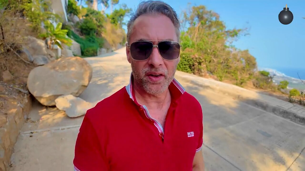 Jeff Berwick - The Synagogue of Satan hates you & wants you dead or enslaved!