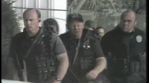 JUST A FEW BAD COPS (2016)