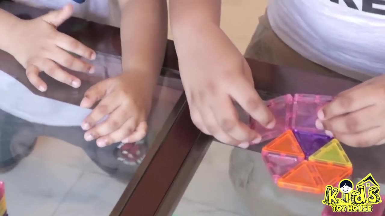 Making a Rocket with Picasso Tiles