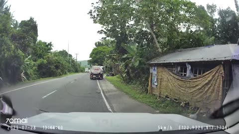 😂😂 Best Hide and Seek Ever? Watch This! | FunFM