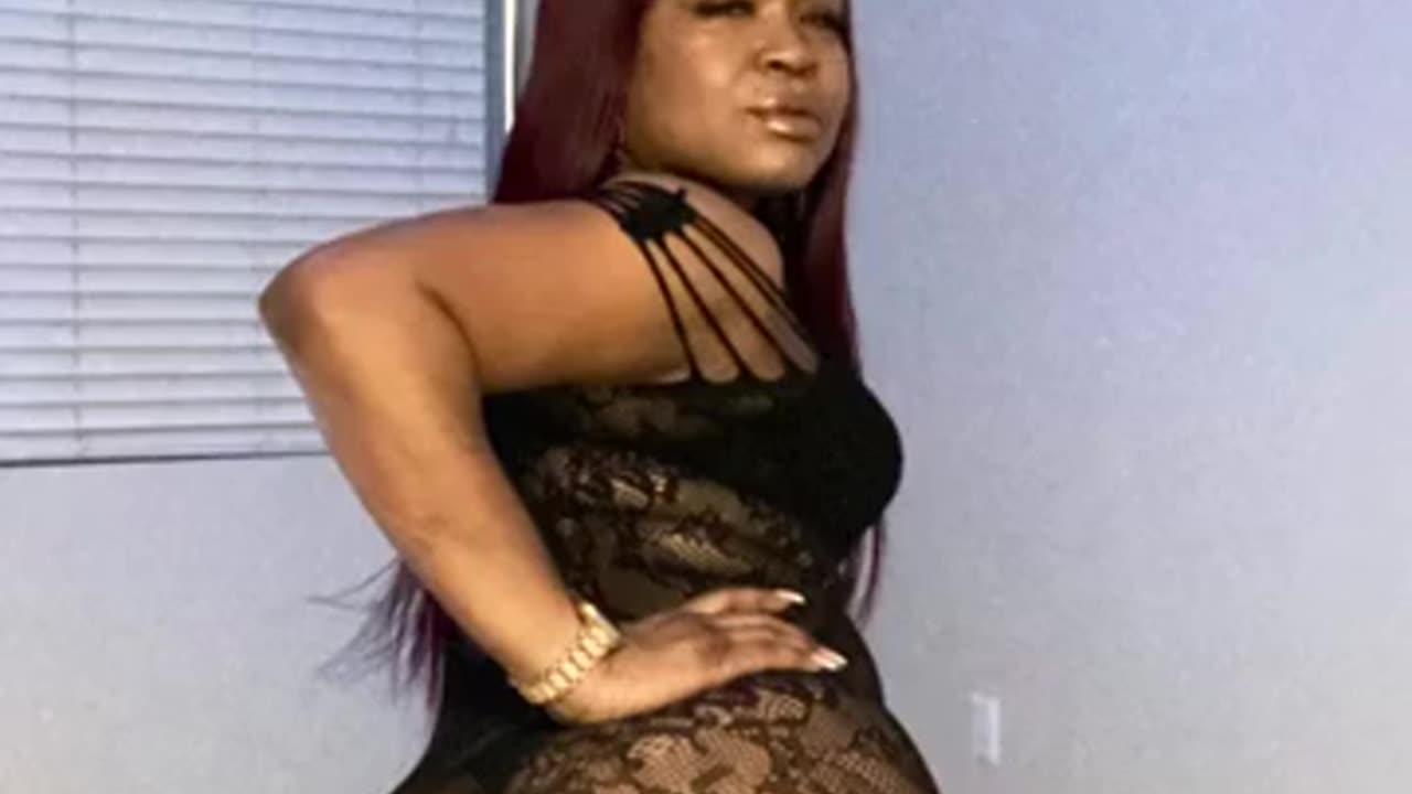 Thick ass ebony Pornstar Transparent TWERK SUM