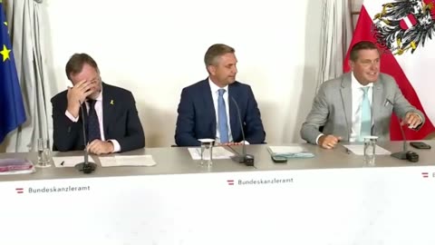 Pressefoyer nach dem Sommerministerrat