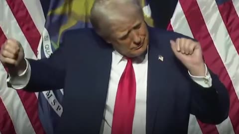 ¿Desafío a Melania?: Trump muestra su clásico baile