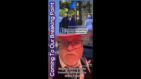 Somali flag raising in Columbus Ohio ffs ! ..