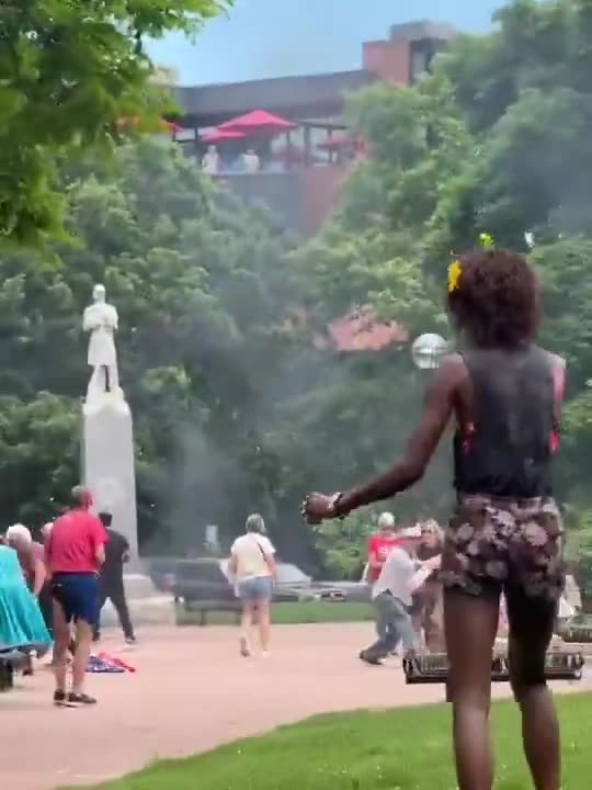 Pro-Israel protesters burned in fire-bomb attack in Colorado