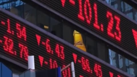We are witnessing the first sovereign debt crisis in about 100 years. #shorts #sovereingty