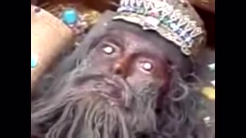 This footage came from Iraq a few years ago, and shows Annunaki Tombs Found In 2003
