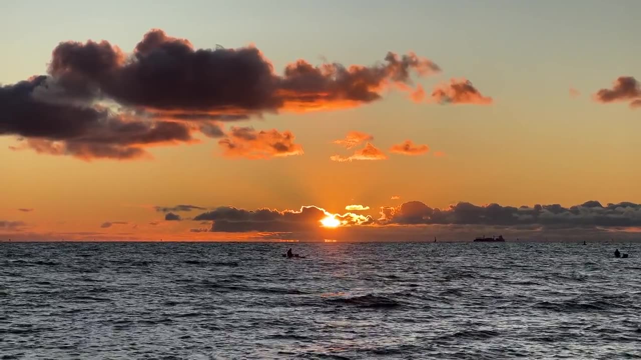 Take you to witness a perfect sunset