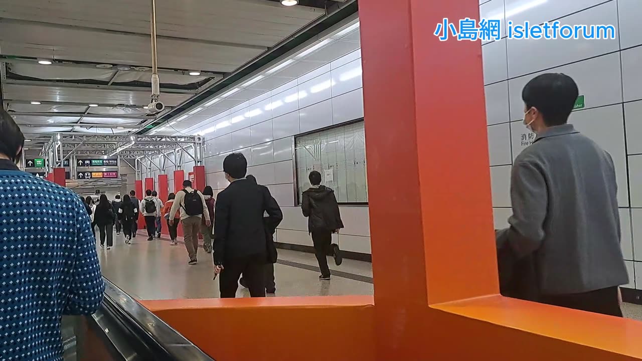 下班時香港站中環站 管道維修 hongkong station central station mhp4186 mar2025
