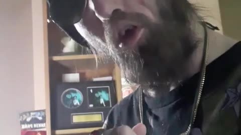 [27May25] Cyraxx projecting claims everyone else is triggered and not him