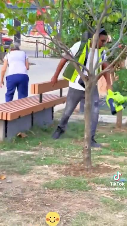 BEWARE OF 🤯 THE DEWIGGER❗