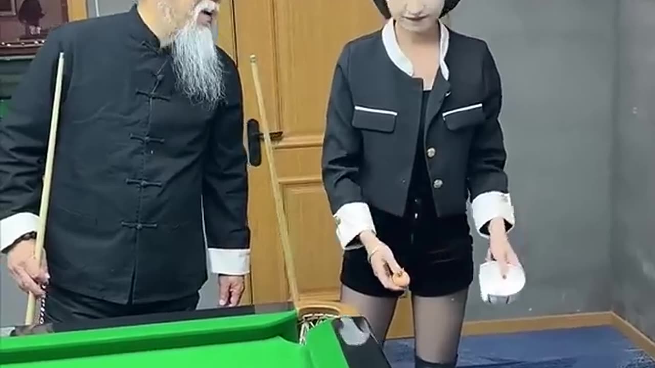 Funny english video.