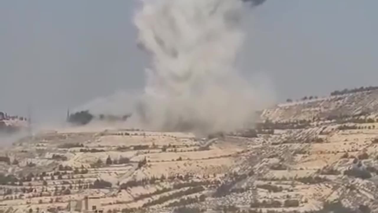 Another warning strike near the presidential palace in Damascus