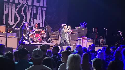 Faster pussycat ( live)