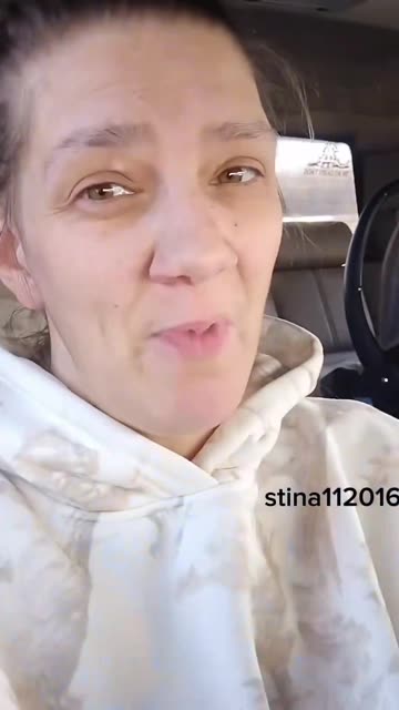 ICE was at their grocery store arresting an illegal and the entire store cheered