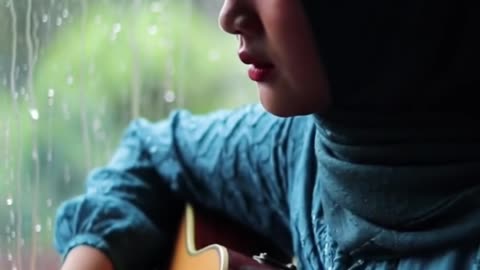 Chill acoustic guitar vibes blended with Muslimah elegance
