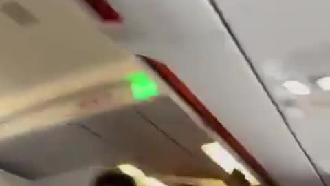 🚨 “I’m going to bomb the plane, Death to America, Death to Trump - Allahu Akbar”
