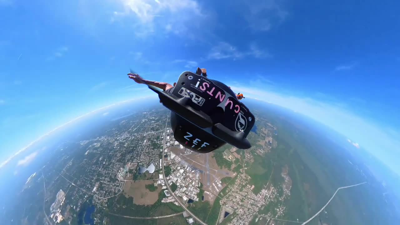4.4.25 Skydive Deland