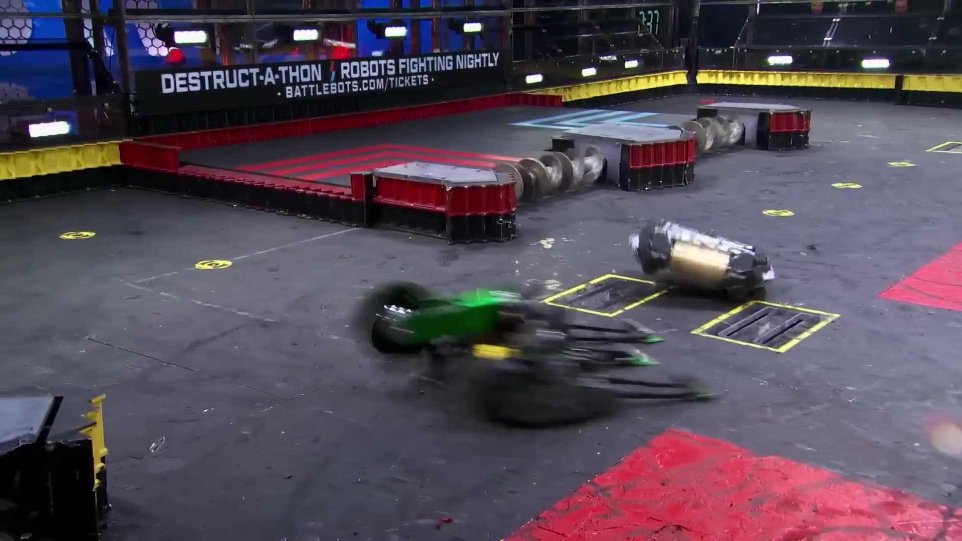 These bots destroyed their opponents by setting them on fire | BATTLEBOTS