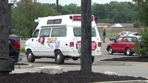 Ice Cream Truck, Essco Square Near Telegraph, Taylor, Michigan, 7 26 25, Part 04
