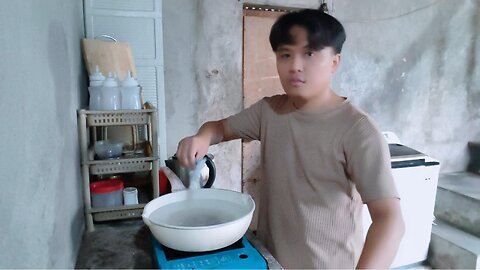 Mike Makes Gulaman