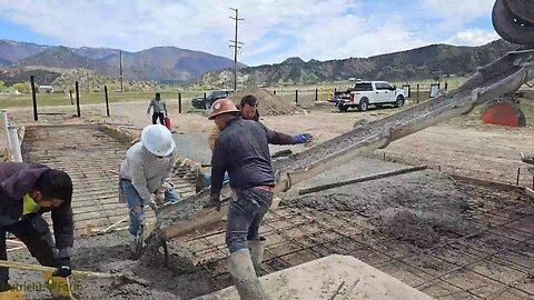 Nutrient Farm Scenery #52 - Farm Store v2 Concrete Pour