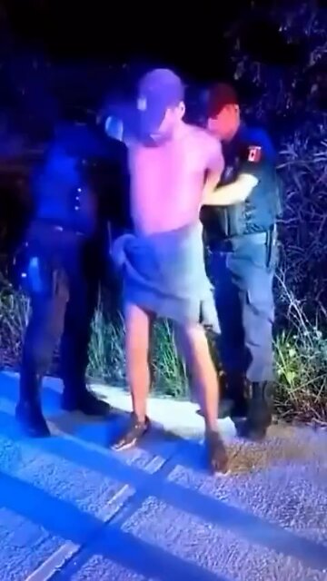 Man poops as he’s getting arrested by police