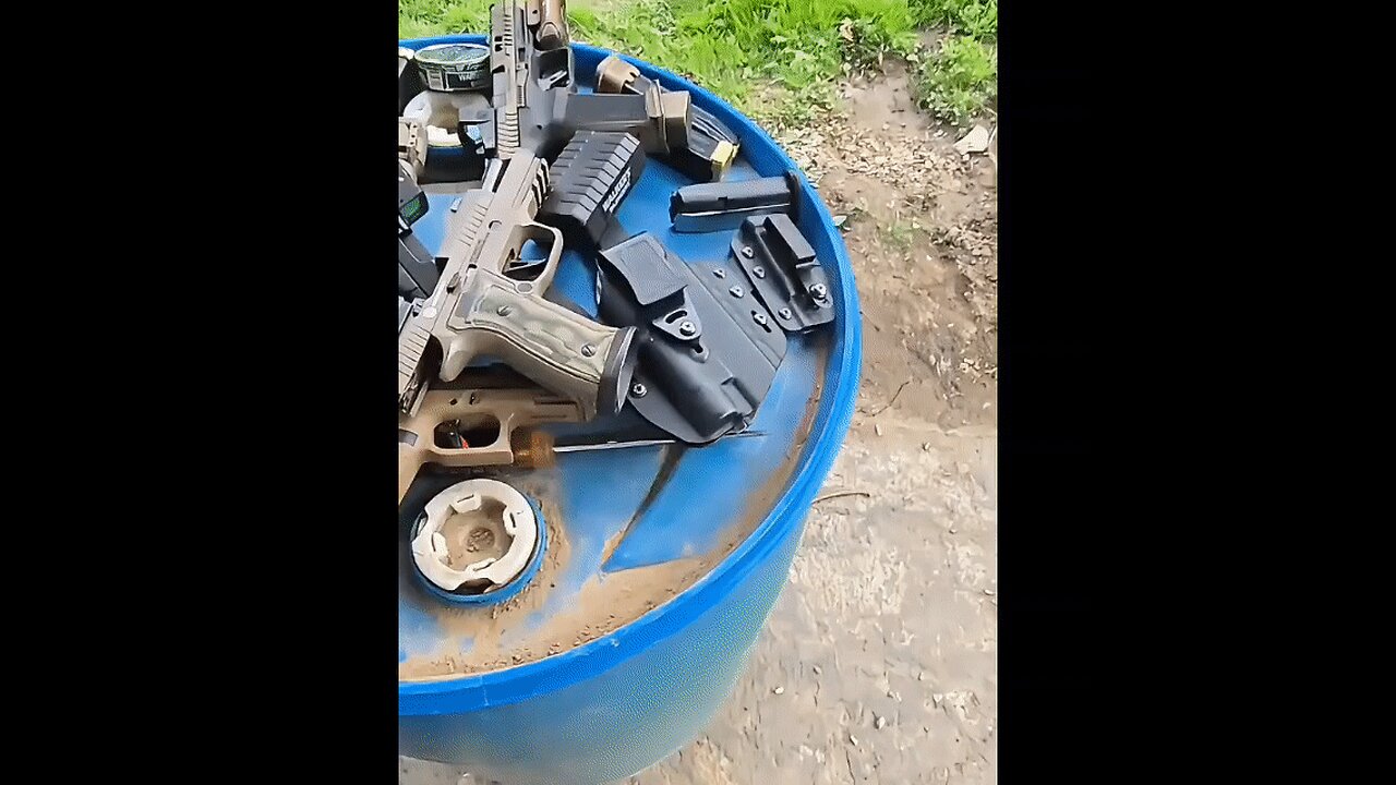 Range day for Hillbilly Daddy feeling like shooting a pistol today