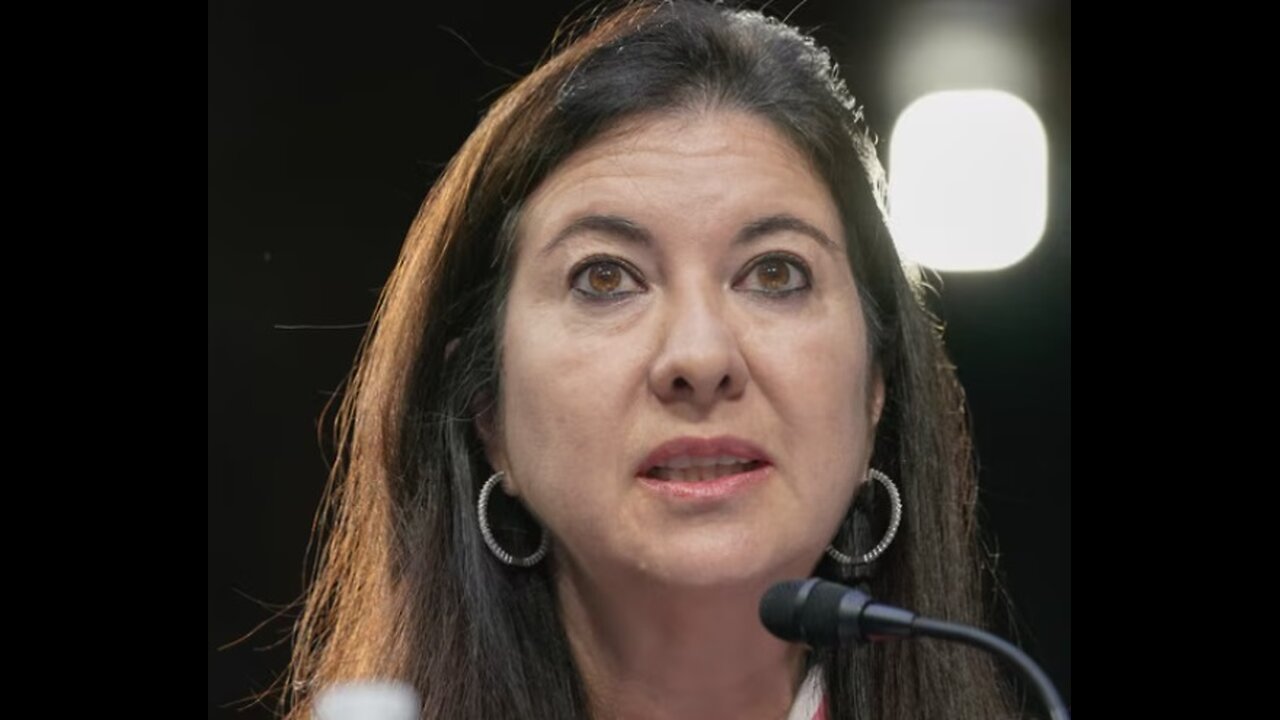 Fed Governor Resigning, Opening Seat for Trump Appointee