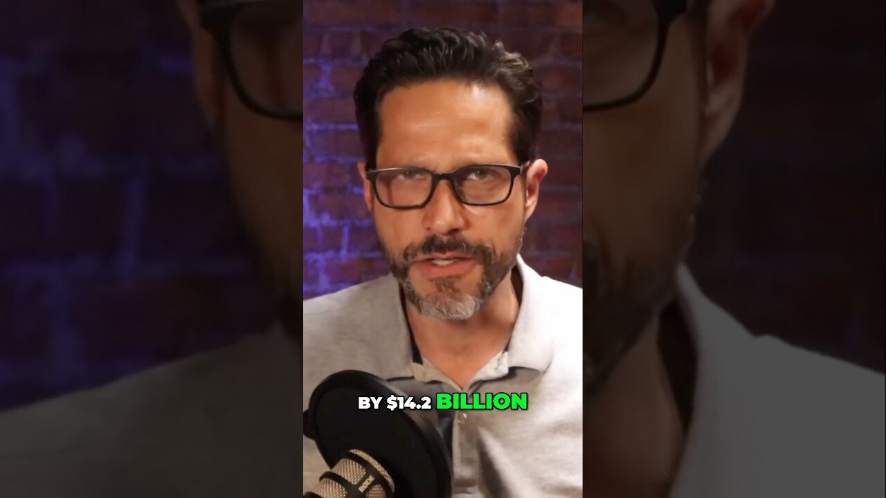 The Economic Bombshell Trump Doesn't Want You to See #uspolitics #economics #inflation #tariffs