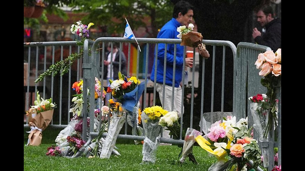 US Judge Halts Deportation of Boulder Firebombing Suspect's Family