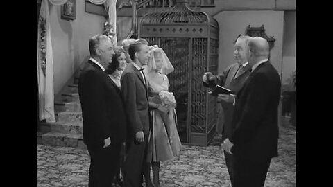 Petticoat Junction - S01E12 - Honeymoon Hotel - 1963 - HD