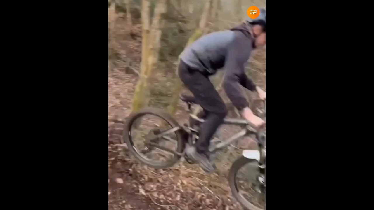 Simplang Trip 232: Bicycle forest downhill ride accidentally fell down to push-ups exercise.