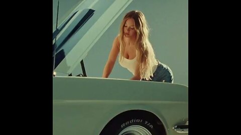 Ad #6: Sydney Sweeney Has Great Jeans - American Eagle