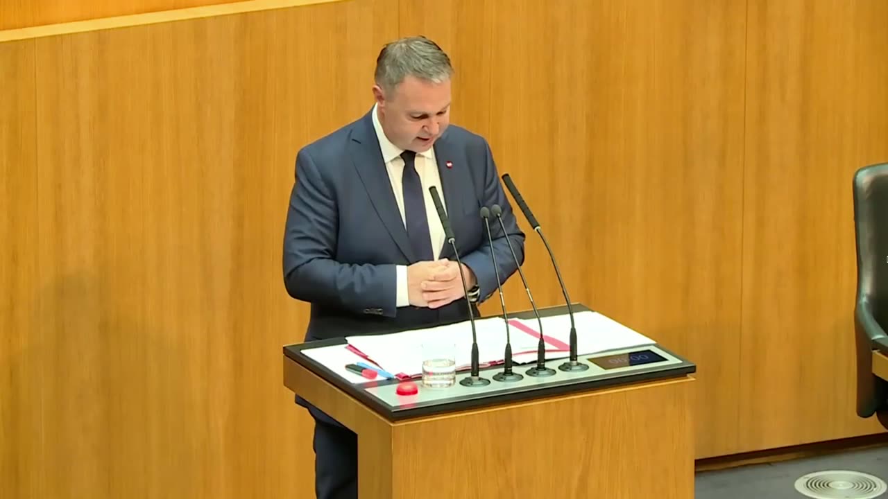 Nationalratssitzung: Fragestunde Vizekanzler Andreas Babler