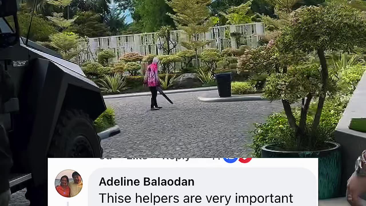 Pacquiao Snubs Staff Greeting Fans Aren’t Happy…