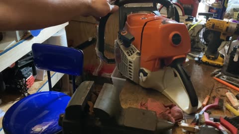Repairing a chainsaw muffler, test cuts MS661 and MS290