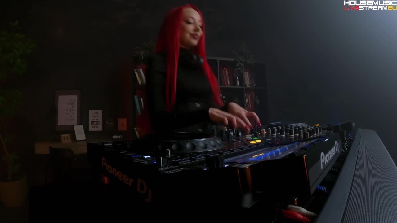 Evrika - Live @ Melodic Techno & Progressive House Dj perfomance