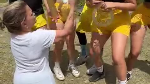 Very very funny game competition