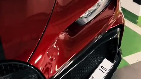 ✨🏎️ The Elegance of Bugatti Chiron in Motion! | LuxurySportsCars