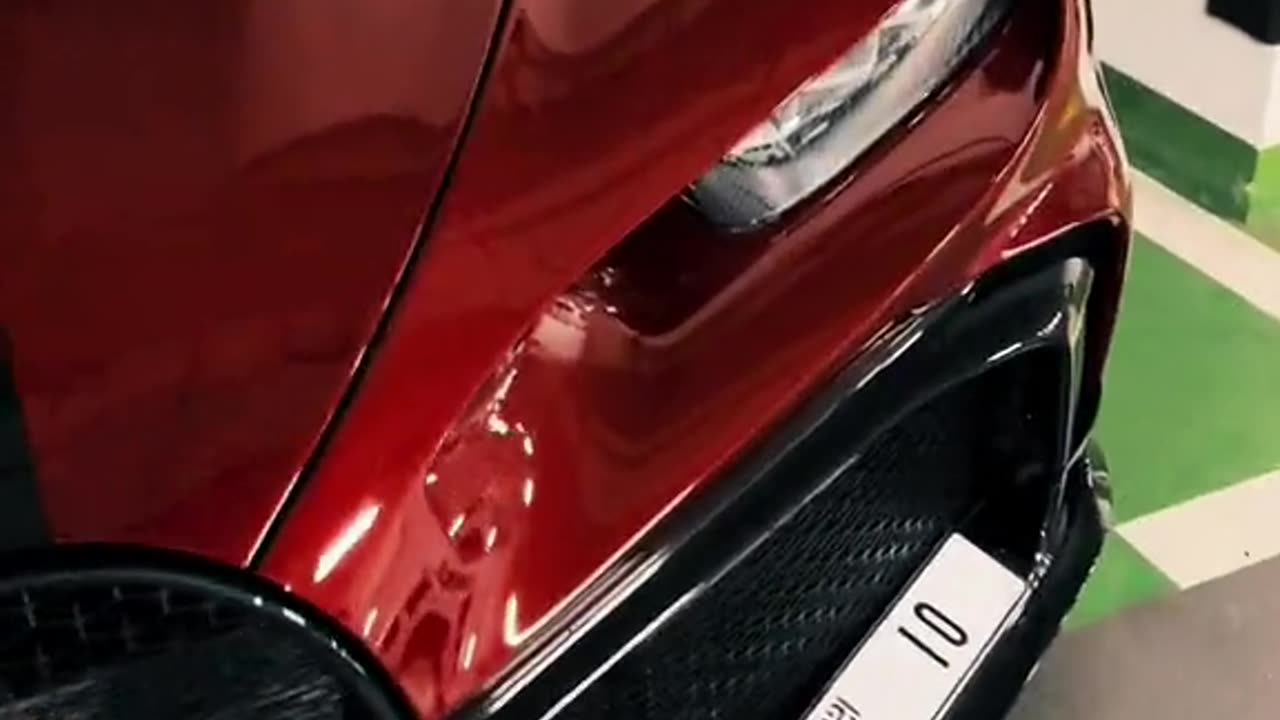 ✨🏎️ The Elegance of Bugatti Chiron in Motion! | LuxurySportsCars