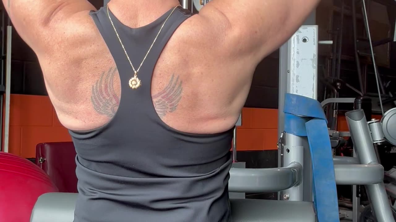 Lat Pulldowns